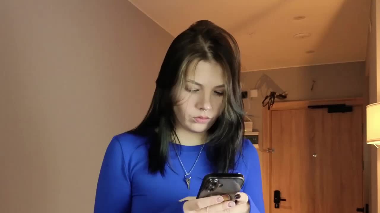 Anna-Darkness Adult Chat November 6, 2025