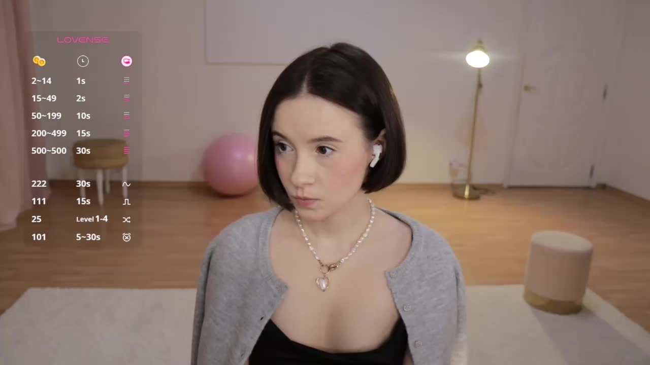 MissEssie Adult Chat November 5, 2025