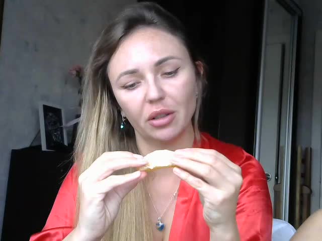 CuteAngelina Adult Chat November 5, 2025