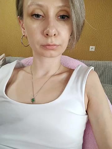 -Christina- Adult Chat November 5, 2025