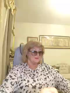 KarinkaSweet Adult Chat November 5, 2025