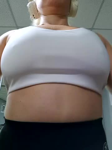 _U_DreaM_ Adult Chat November 4, 2025