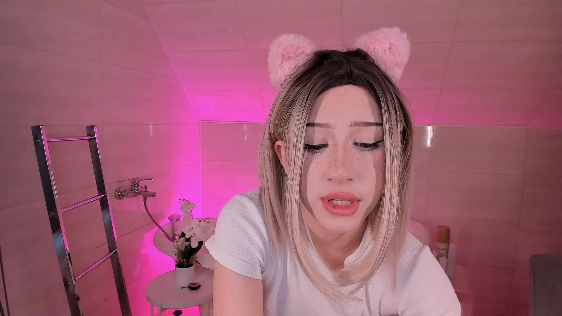 Necucubi Adult Chat November 5, 2025