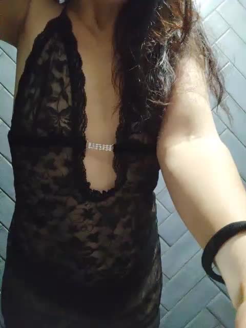 _SENORiTA_ Adult Chat November 5, 2025