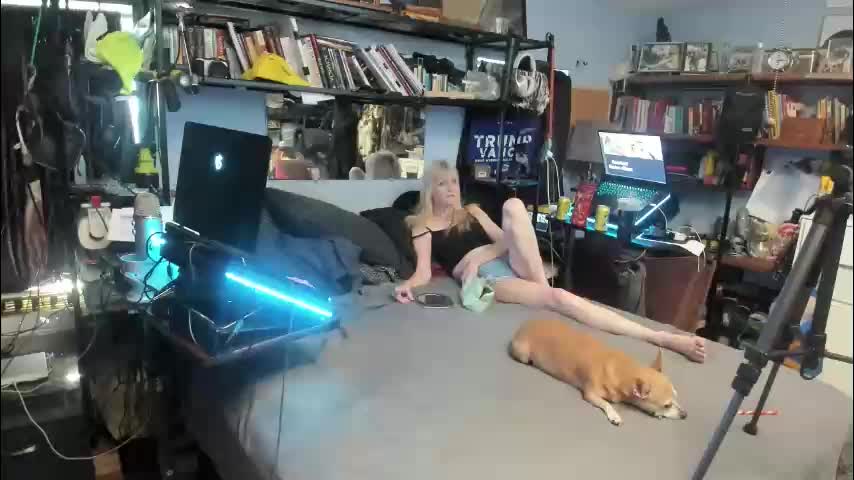 pink_black Adult Chat November 6, 2025