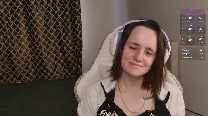 Luna_Loveee Adult Chat November 5, 2025