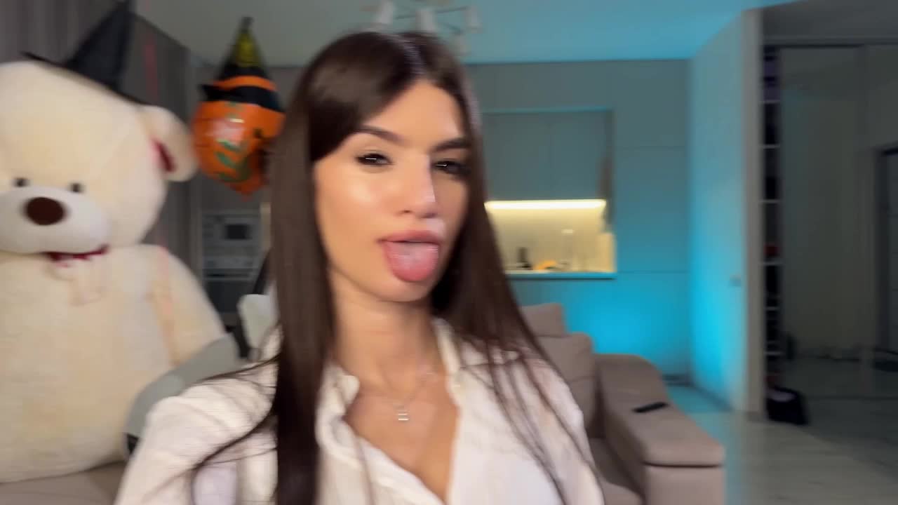 Sofi-Mi Adult Chat November 5, 2025