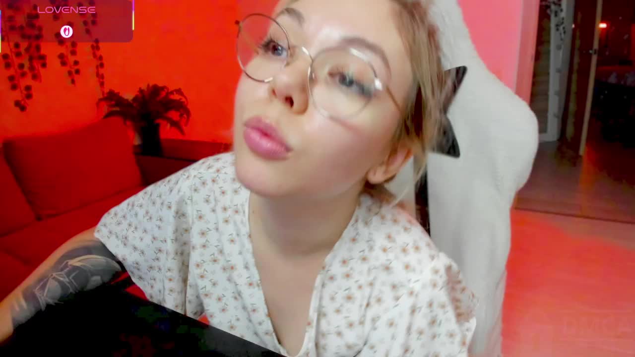 AnyaTaylorJoy_ Adult Chat November 5, 2025