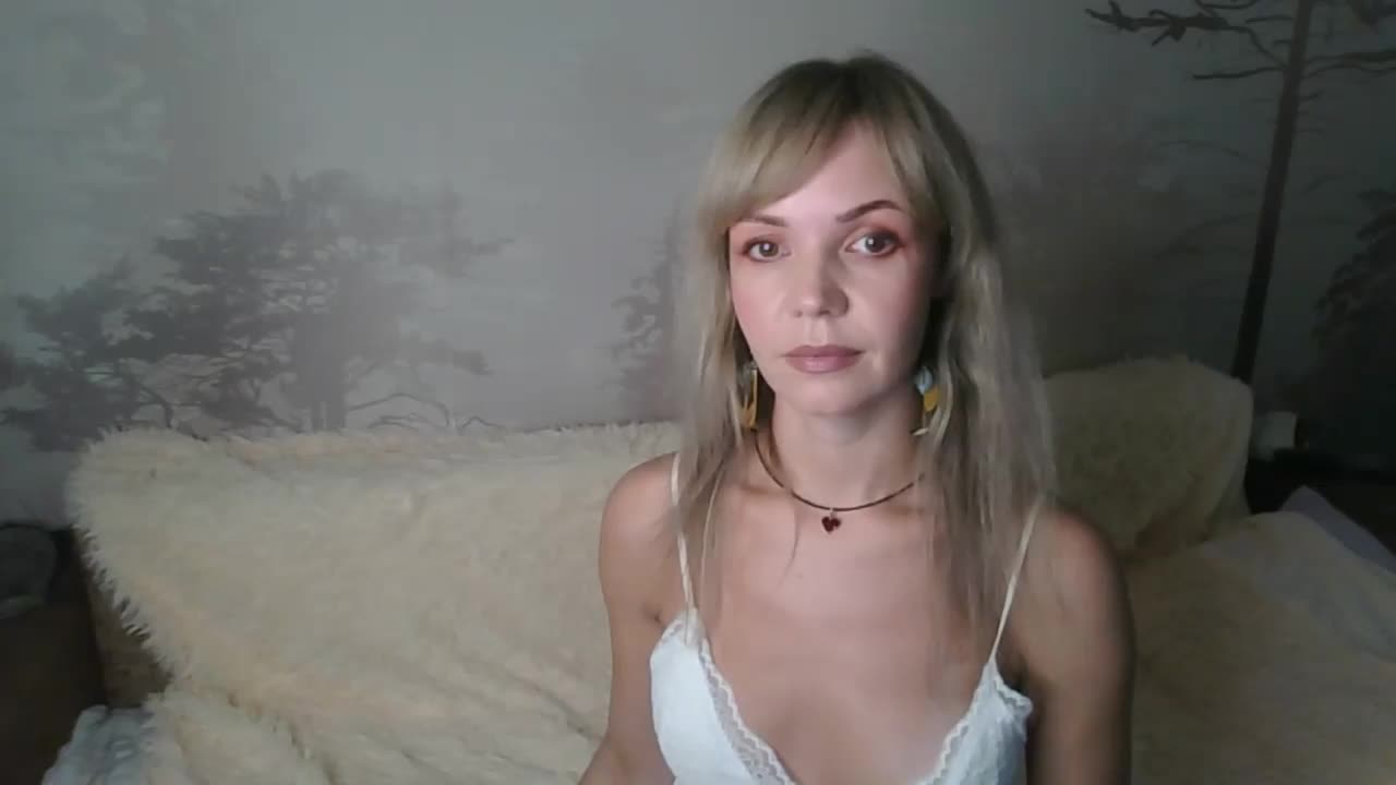 Red_Rose_98 Adult Chat November 5, 2025