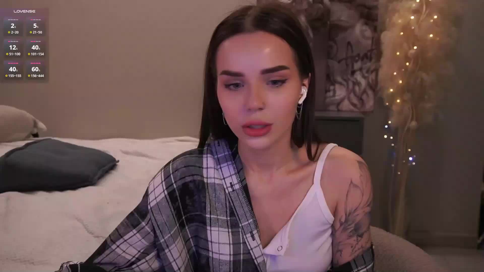 MiniNika Adult Chat November 3, 2025