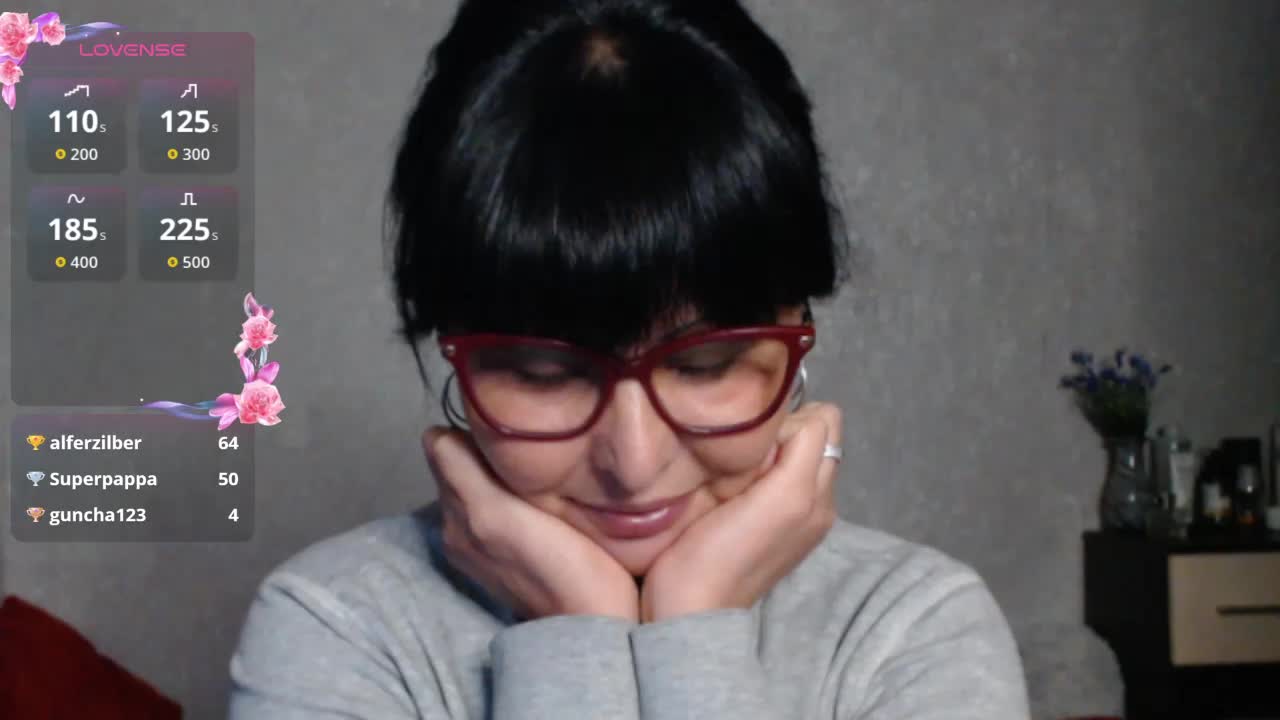 ZaRaZaTvOyA Adult Chat November 6, 2025