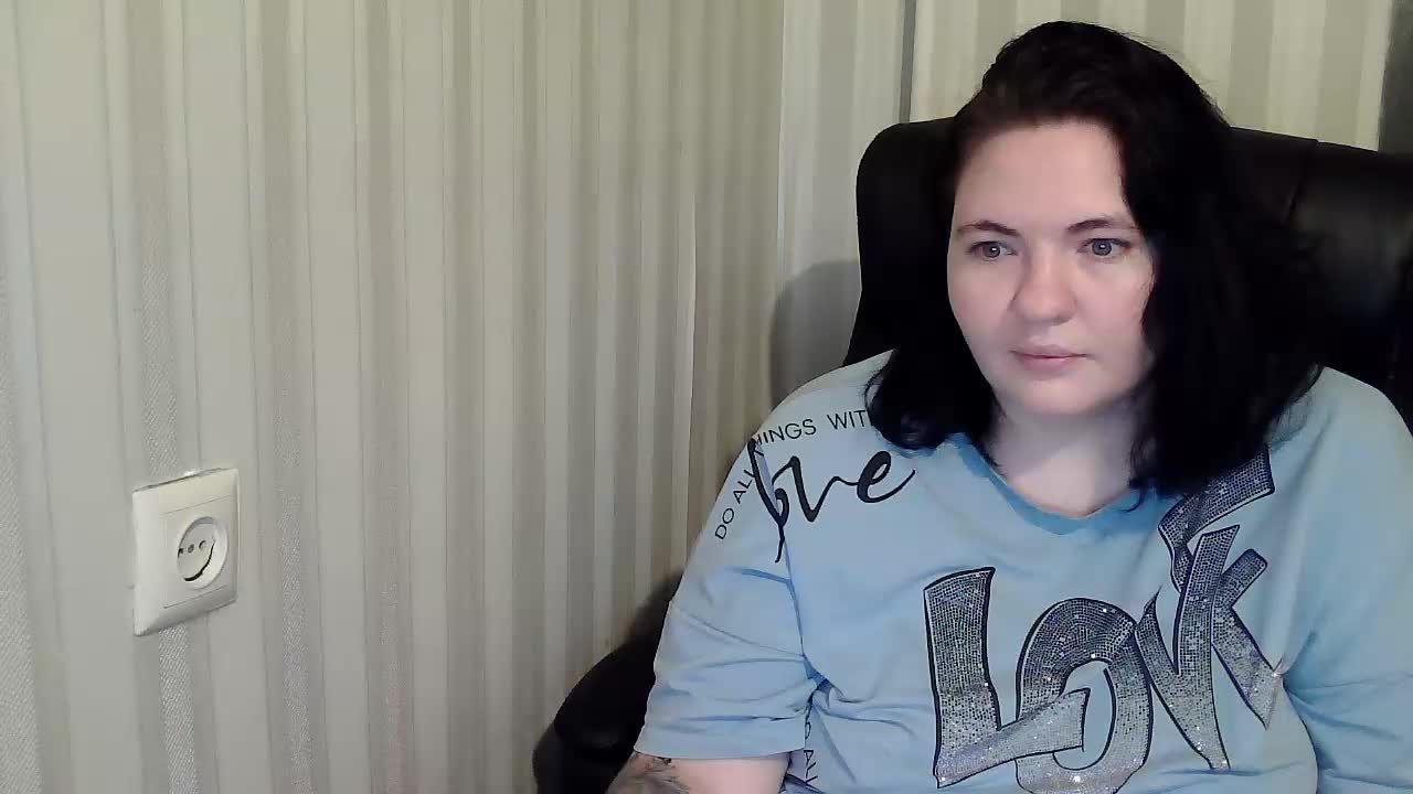 XLisaBlueX Adult Chat November 6, 2025