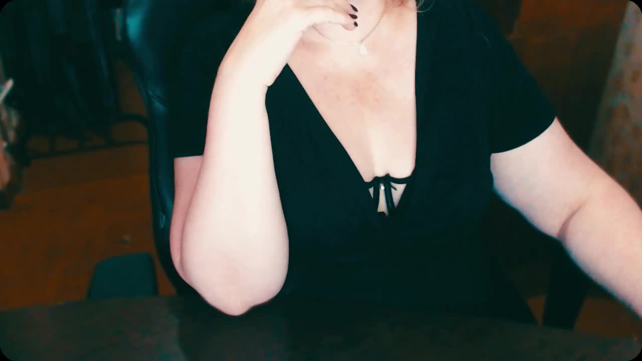 Alisa1917 Adult Chat November 6, 2025