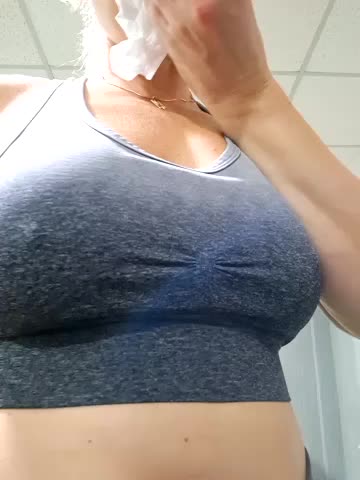 _U_DreaM_ Adult Chat November 6, 2025