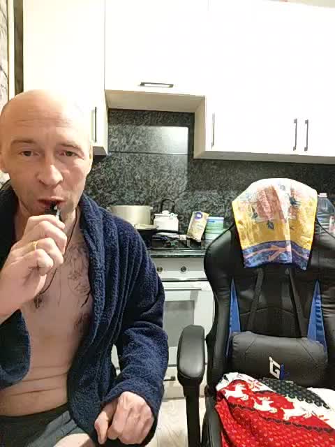 Innokentiy449 Adult Chat November 6, 2025