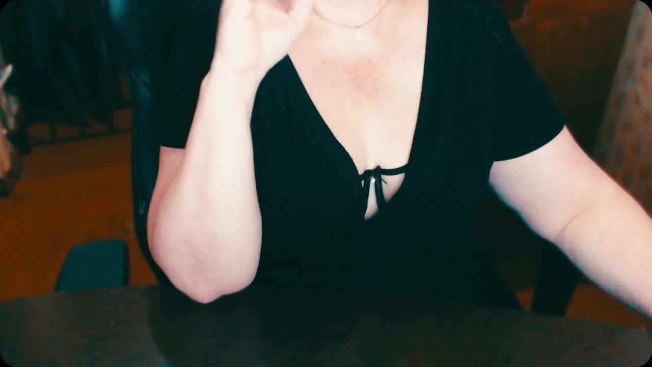 Alisa1917 Adult Chat November 6, 2025