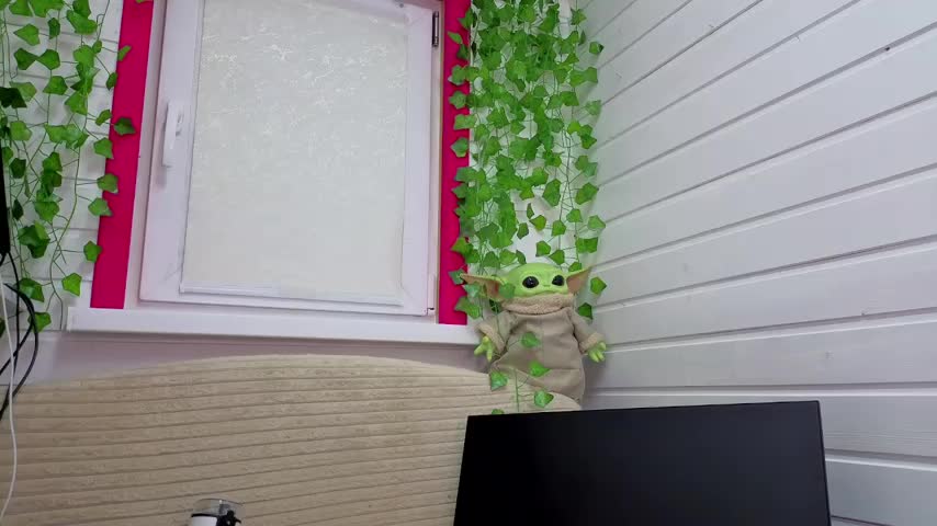 Misss_Vikk Adult Chat November 6, 2025