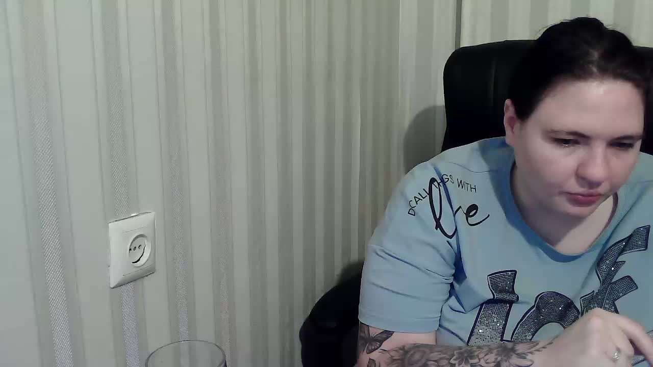 XLisaBlueX Adult Chat November 6, 2025