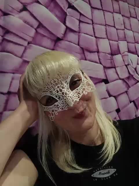 Iinna Adult Chat November 6, 2025