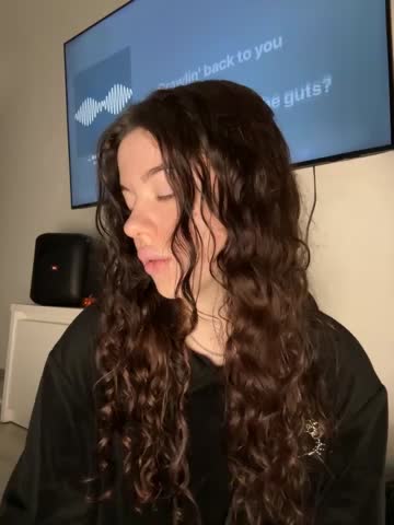 Kimi_Ass Adult Chat November 6, 2025