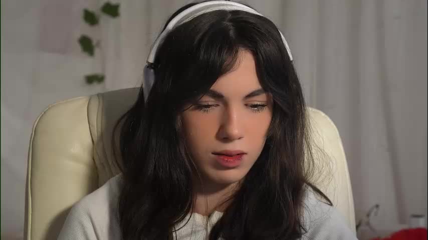 mystica_ Adult Chat November 6, 2025