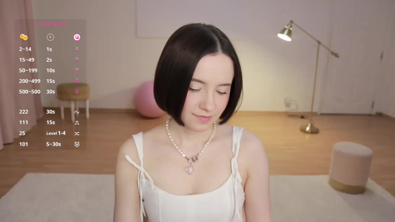 MissEssie Adult Chat November 6, 2025