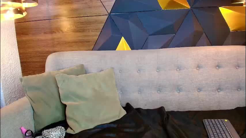 sweetie_foxxxx Adult Chat November 6, 2025