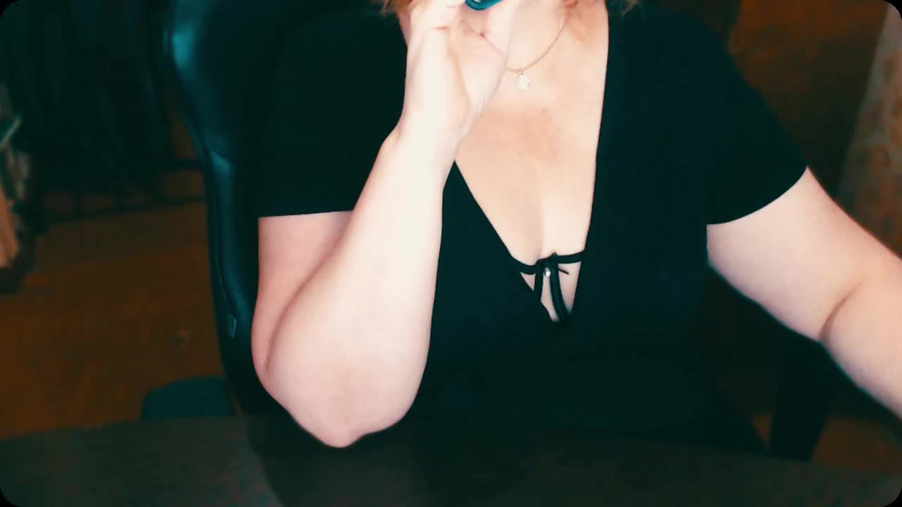 Alisa1917 Adult Chat November 6, 2025