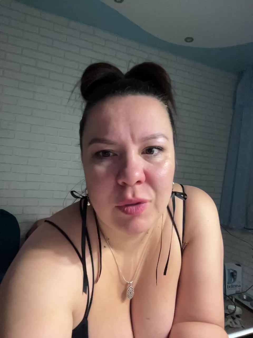 -BuSiNkA Adult Chat November 6, 2025