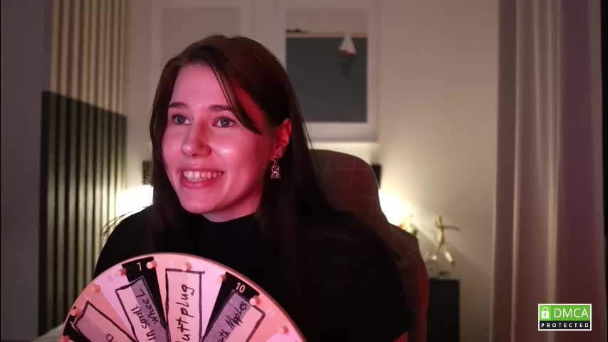 girl_u_never_met Adult Chat November 7, 2025