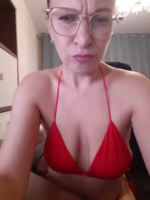 IriskaMai Adult Chat November 7, 2025