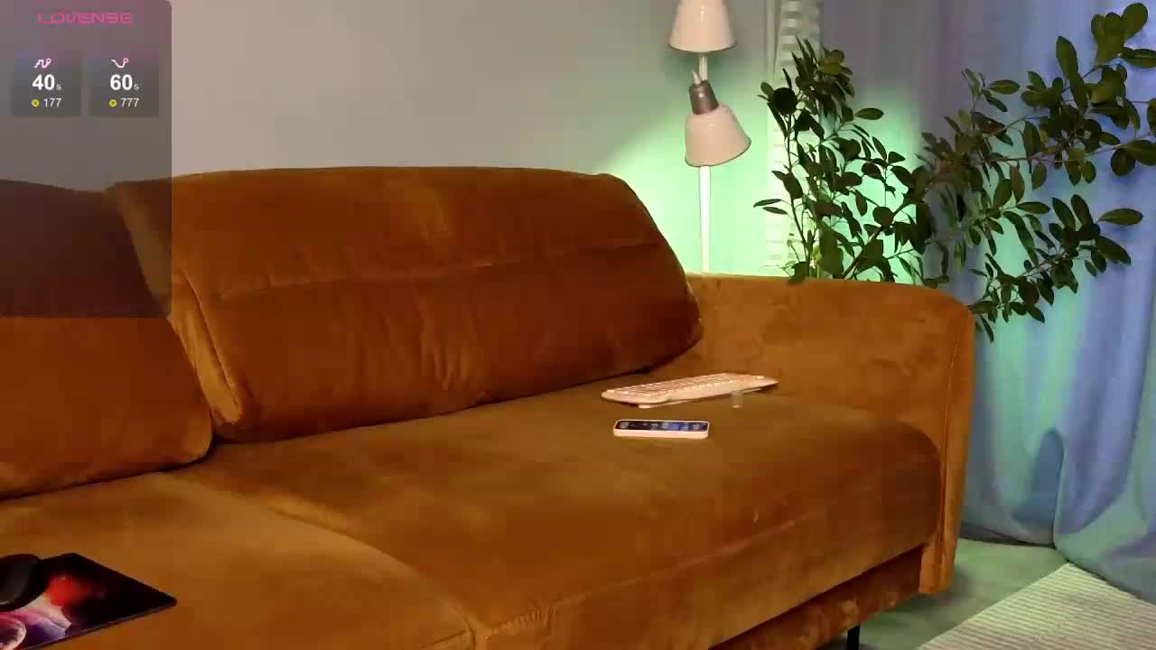 Alice_Starr Adult Chat November 7, 2025