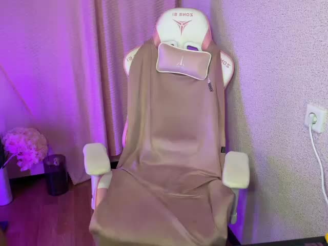 Katrinmiss Adult Chat November 7, 2025