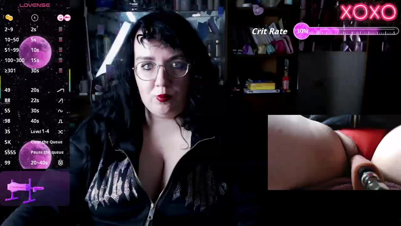 Leona_Sweetnest Adult Chat November 7, 2025