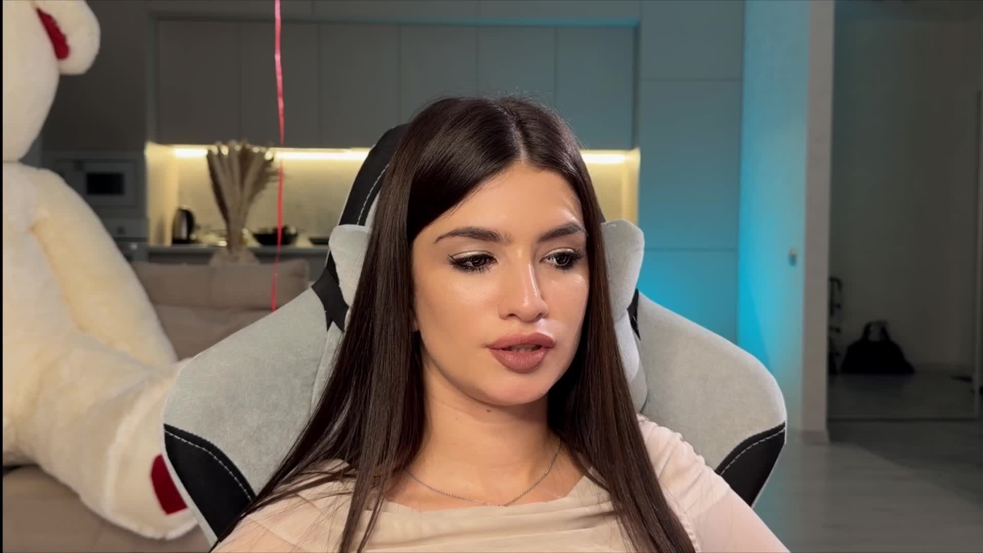 Sofi-Mi Adult Chat November 7, 2025