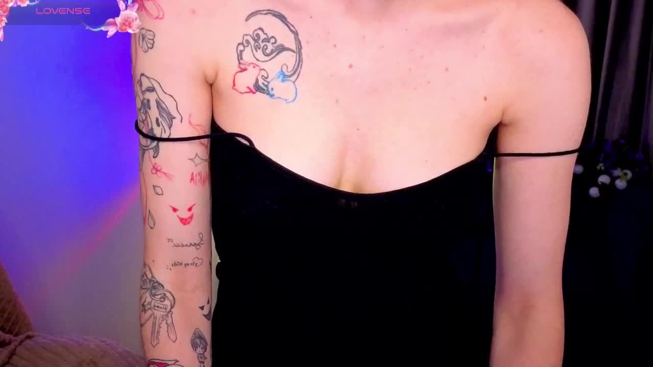 KiraMountrays Adult Chat November 7, 2025