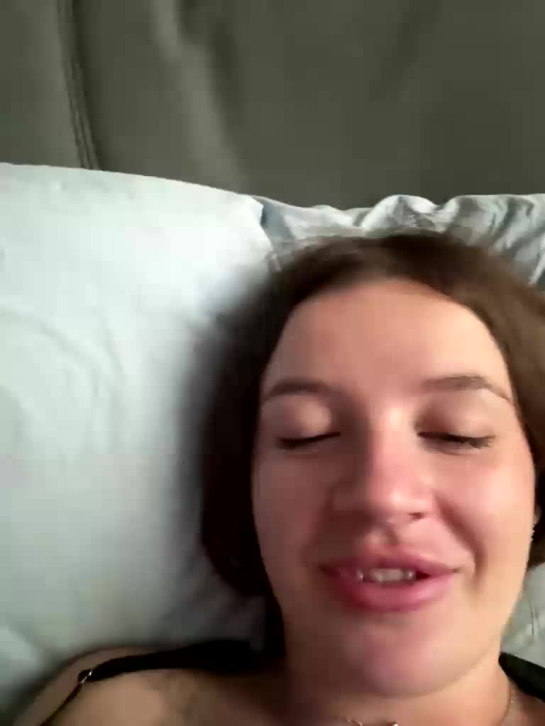 Rosalinelov Adult Chat November 7, 2025