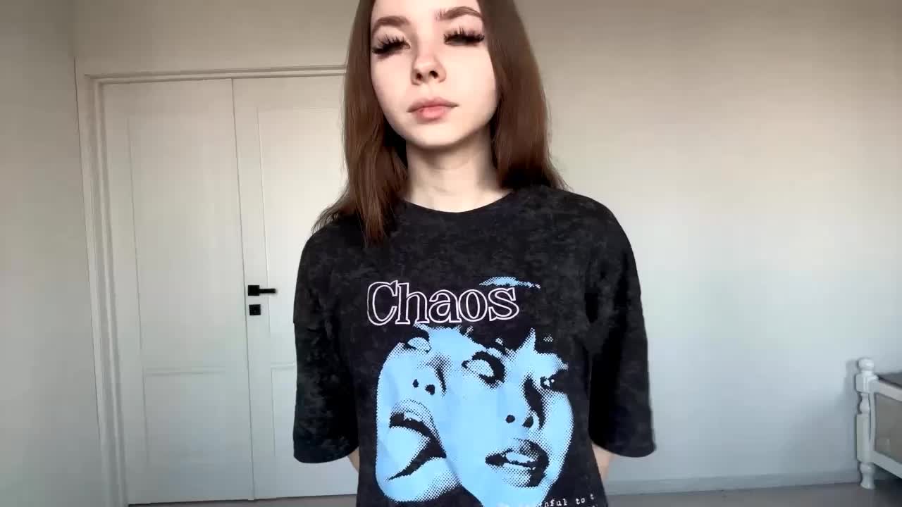 Lil-RO-XO Adult Chat November 7, 2025