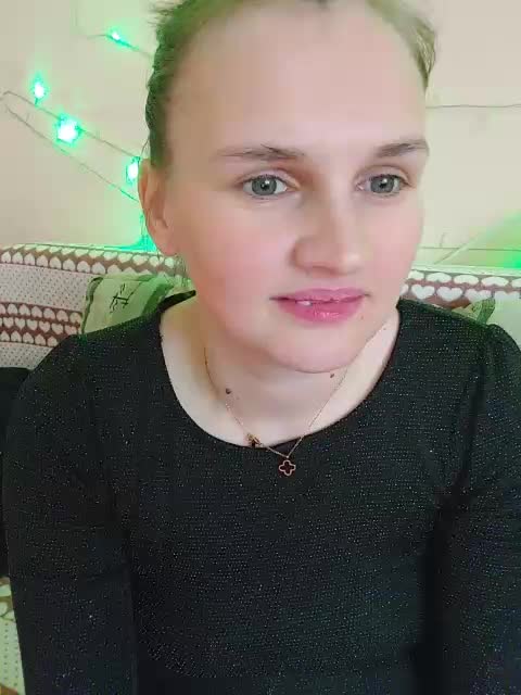 LisaLovHoney Adult Chat November 7, 2025