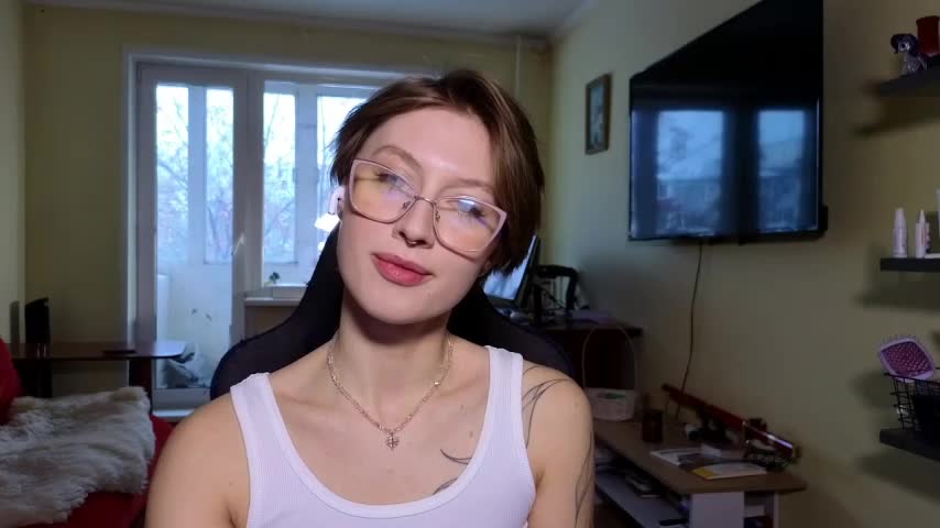 MalvinaBlum Adult Chat November 7, 2025