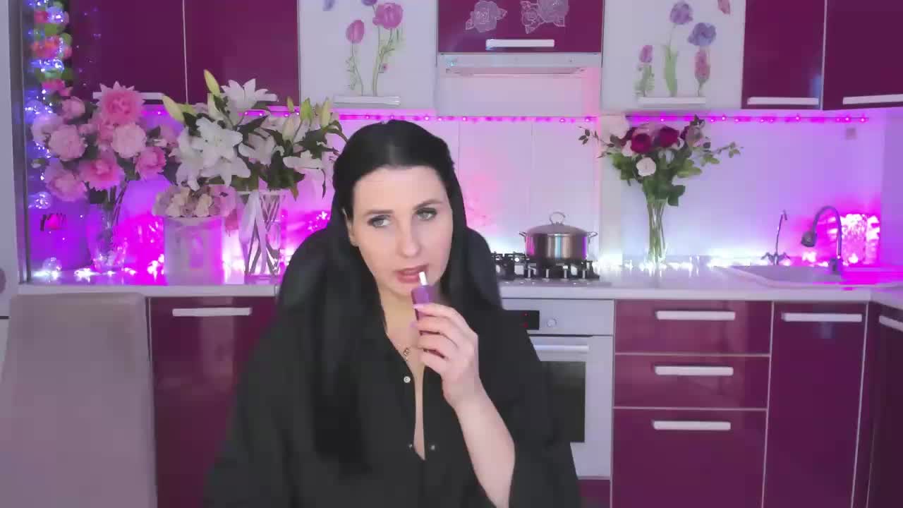 Olivija2020 Adult Chat November 7, 2025