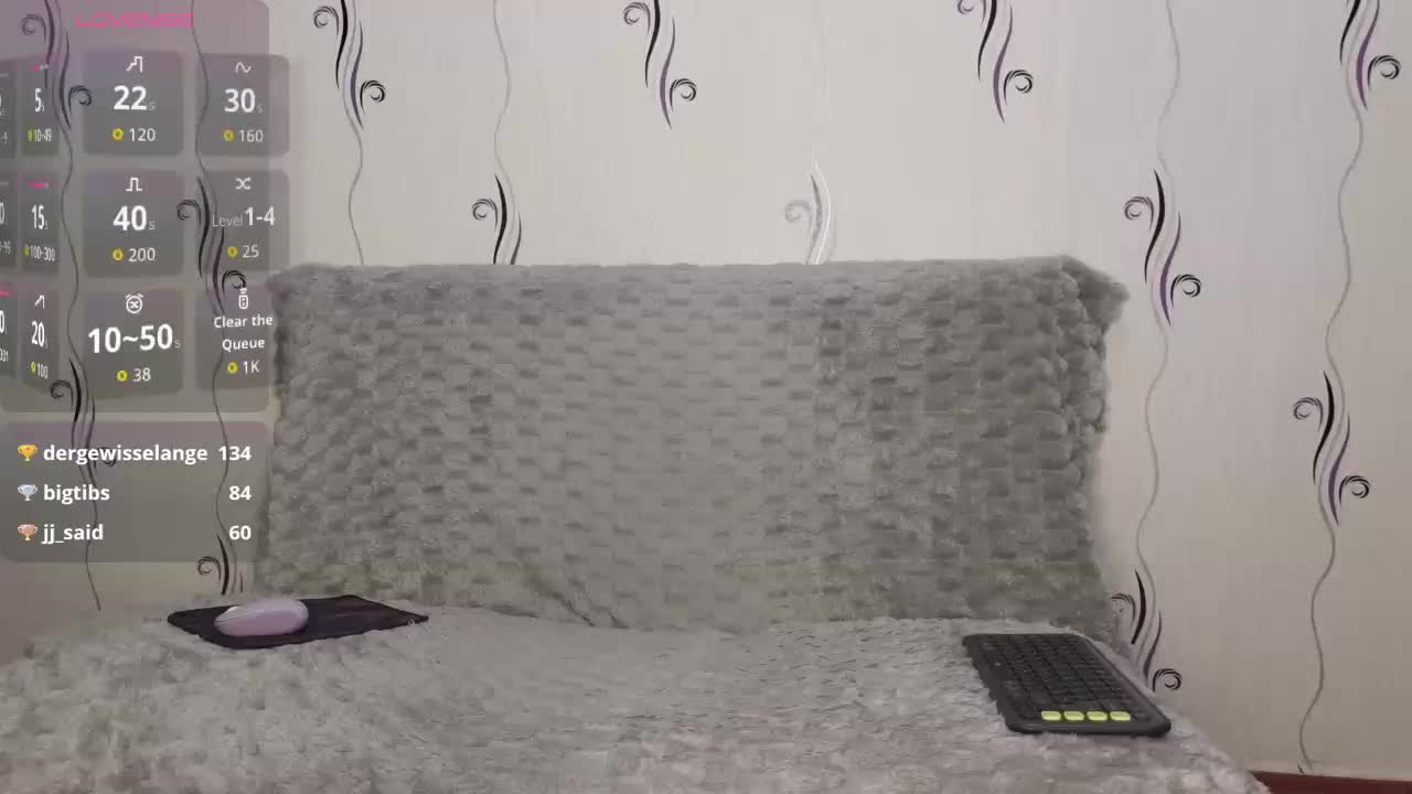 Secret_Smile Adult Chat November 7, 2025