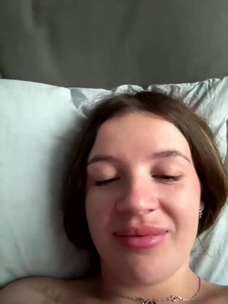 Rosalinelov Adult Chat November 7, 2025