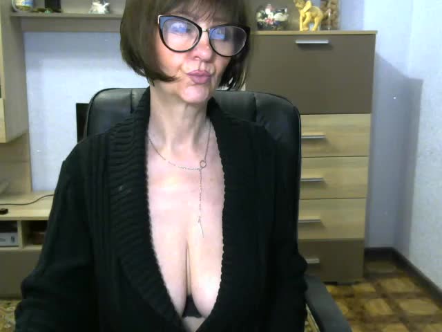 --Moon-- Adult Chat November 7, 2025