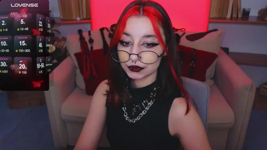 Mistress__Marcelline Adult Chat November 7, 2025