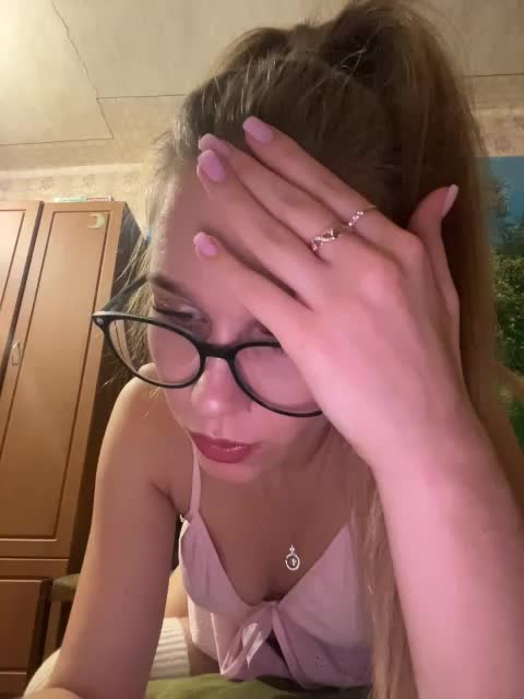 Milana22a Adult Chat November 7, 2025