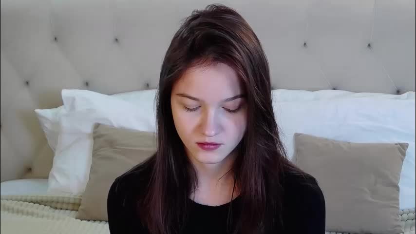 michelle_roux Adult Chat November 7, 2025