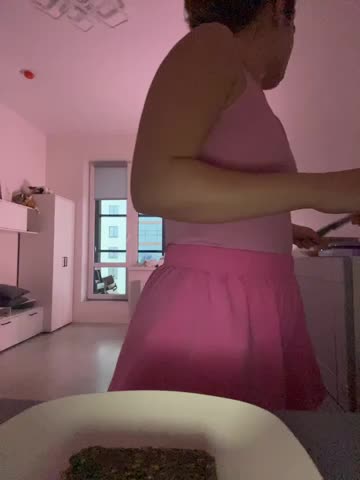 girlsz_ Adult Chat November 7, 2025