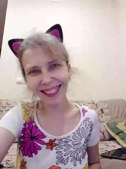 -Queen-Margo- Adult Chat November 7, 2025