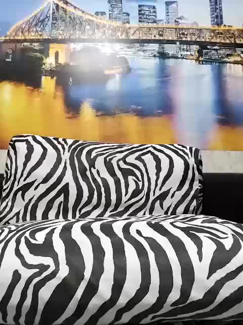 Lona-S Adult Chat November 7, 2025